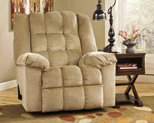 Load image into Gallery viewer, Ludden Recliner