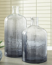 Load image into Gallery viewer, Maleah Vase (Set of 2) image