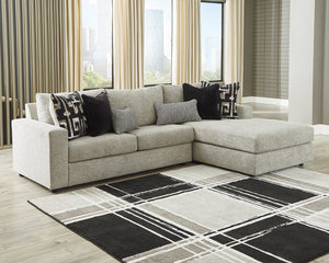 Ravenstone 2-Piece Sectional with Chaise