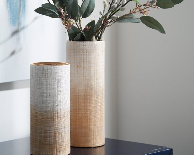 Dorotea Vase (Set of 2) image