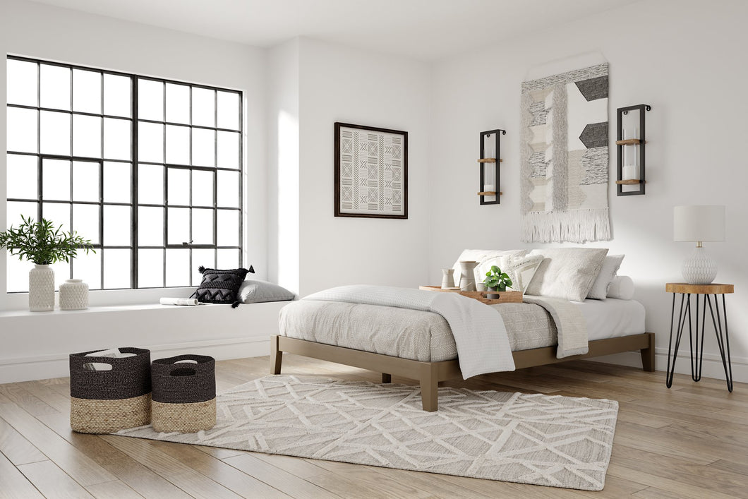 Tannally Queen Platform Bed image