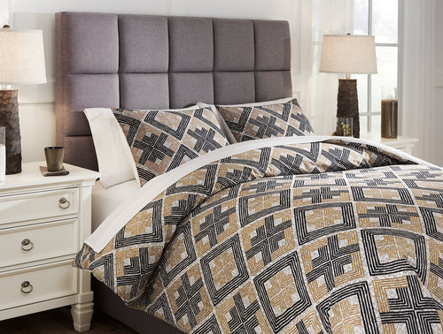 Scylla 3-Piece Queen Comforter Set image