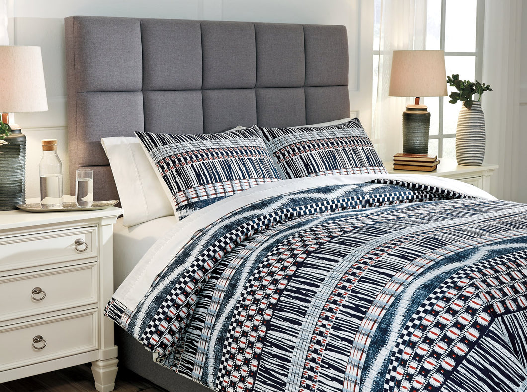 Shilliam 3-Piece Queen Comforter Set image