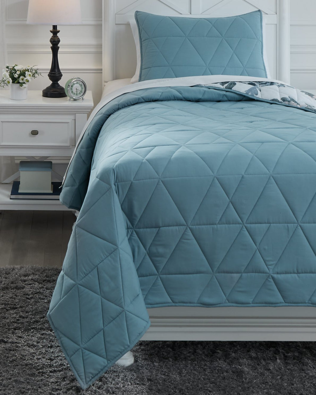 Kiandra Twin Quilt Set image
