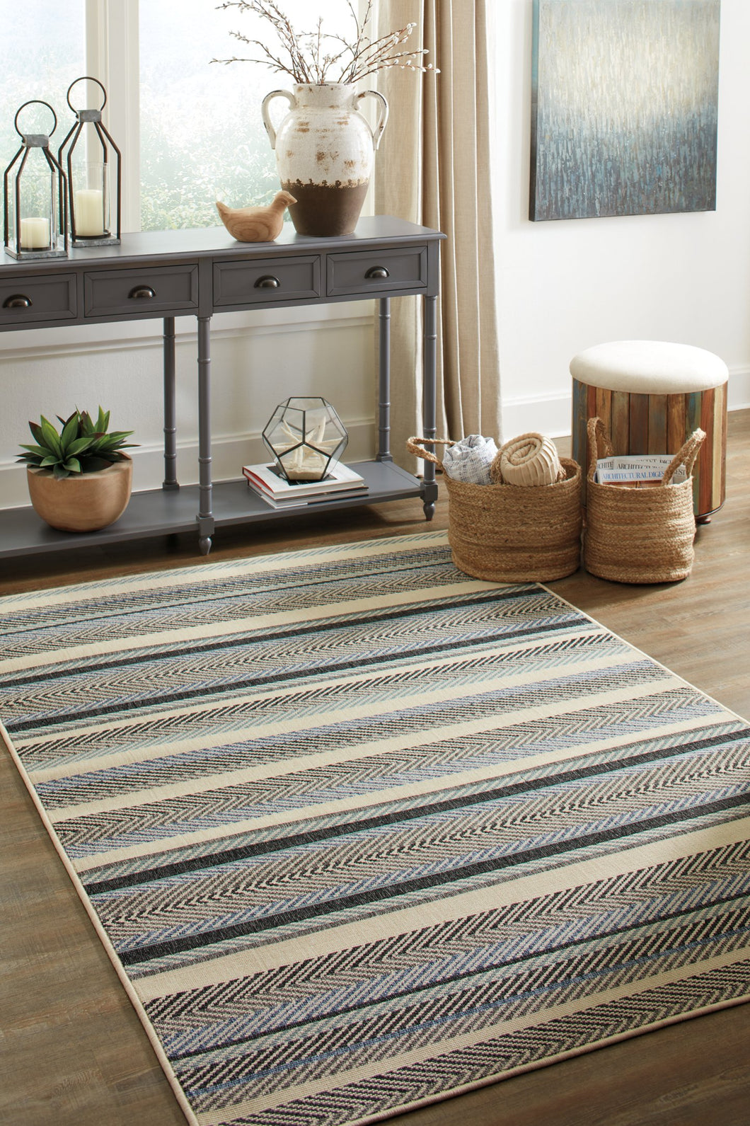Troost 5' x 7' Rug image